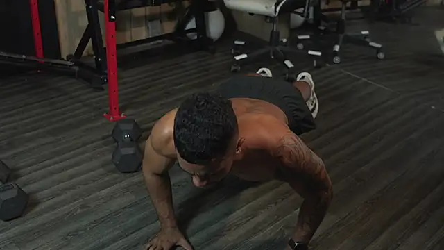 Reik_Vonn live sex cam