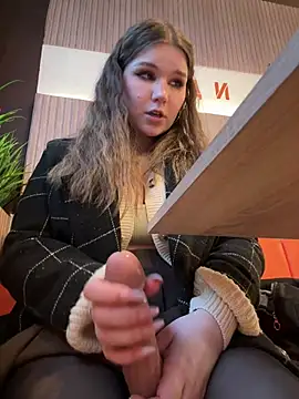 PumaShyXD live sex cam