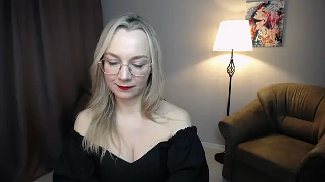 Ava_Elior live sex cam