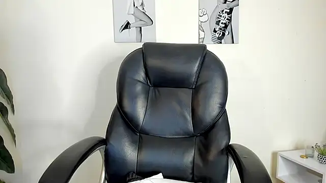 Victoria_Rosee's cam snapshot