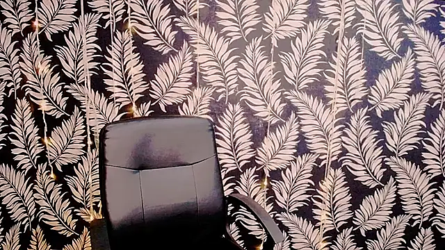 Olivia_playful's cam snapshot