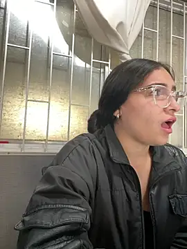 Alyha_Cortes live sex cam