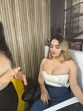 Antonella_Julieta live sex cam