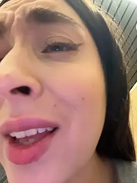 Holly_Play live sex cam