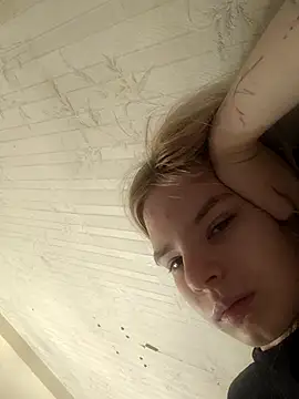 EsterSteele's cam snapshot