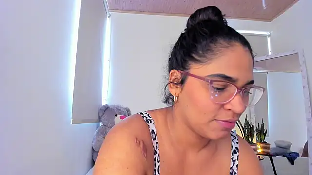 iriss_25's cam snapshot