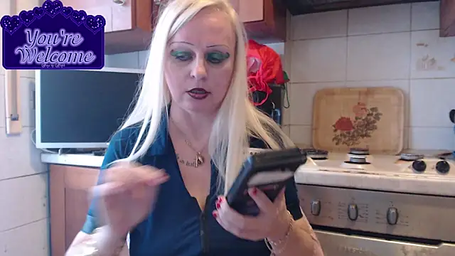 martachatte's cam snapshot