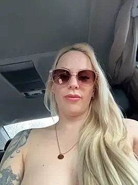 June695_'s cam snapshot