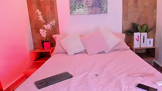 isabella_winkler's cam snapshot