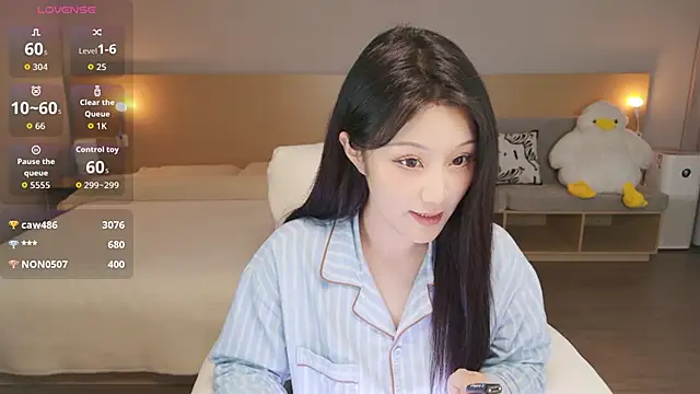 Lucky-baby live sex cam