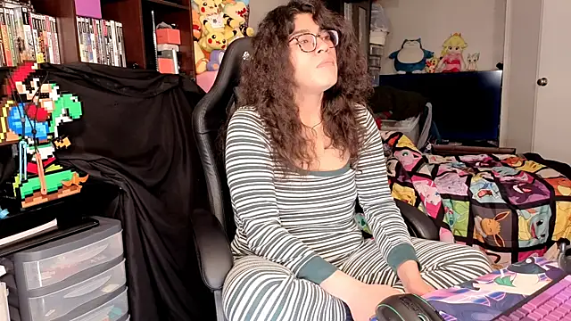 ShinyCherub live sex cam