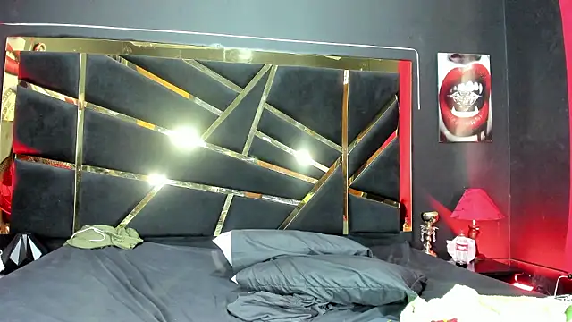 KataAndJordy's cam snapshot