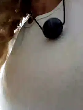 MILEIDE980 live sex cam