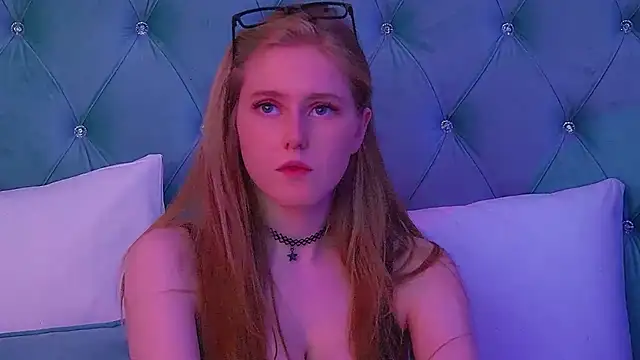 LexiBookwell's cam snapshot