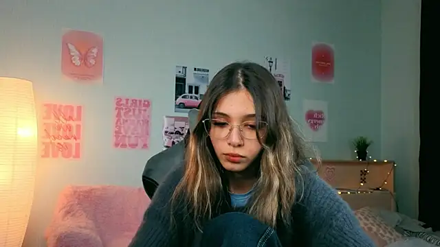 dinnerwithflowers's cam snapshot