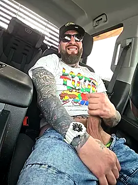 Beardedtattood live sex cam