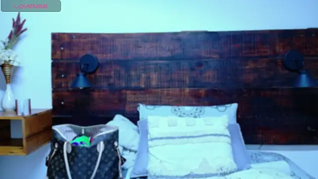 Celeste_sanz's cam snapshot