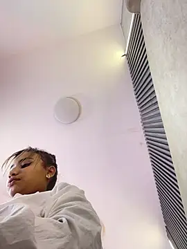 NairobiLee's cam snapshot