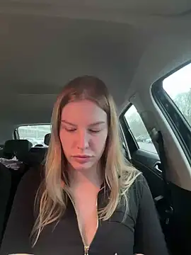 Chloemillerrxx live sex cam