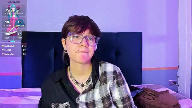 Tsuki_Maru live sex cam