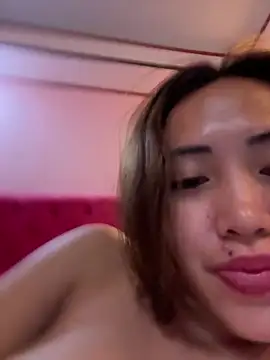 Serena_reinaa live sex cam