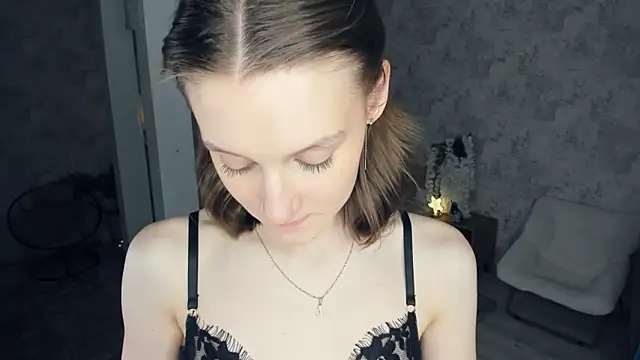 LianneBynon's cam snapshot