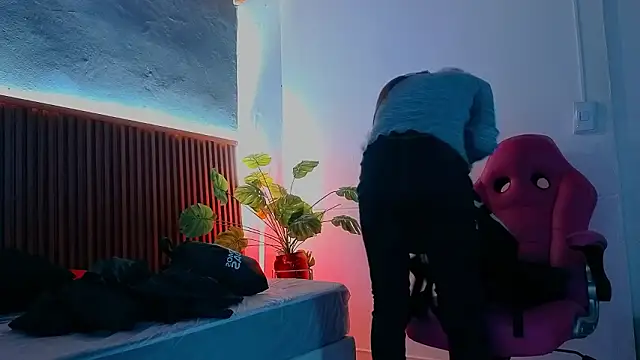 miss_monserrate01's cam snapshot