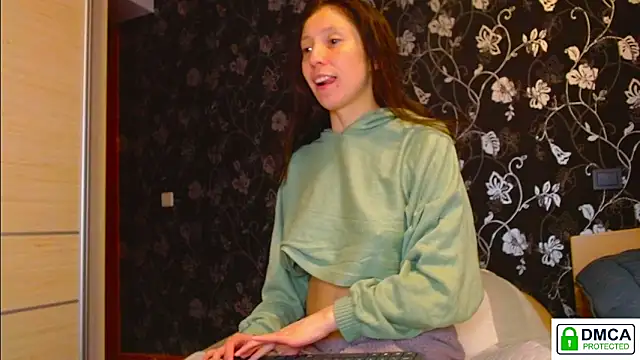 Sophi_Cute's cam snapshot