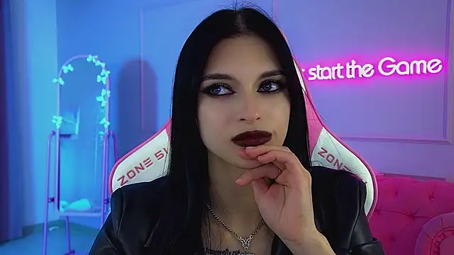 BeverlyMost's cam snapshot