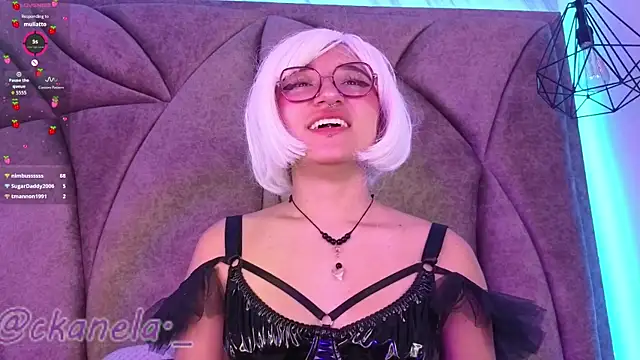 Kanela_miller_'s cam snapshot