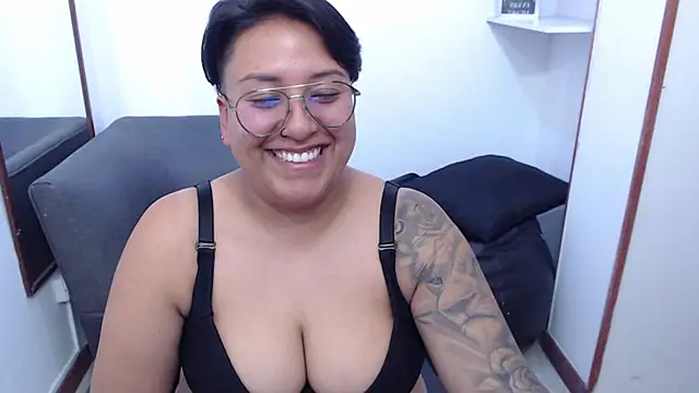 Normani_Bates's cam snapshot