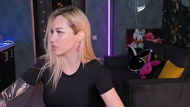 Blckmirrorr live sex cam