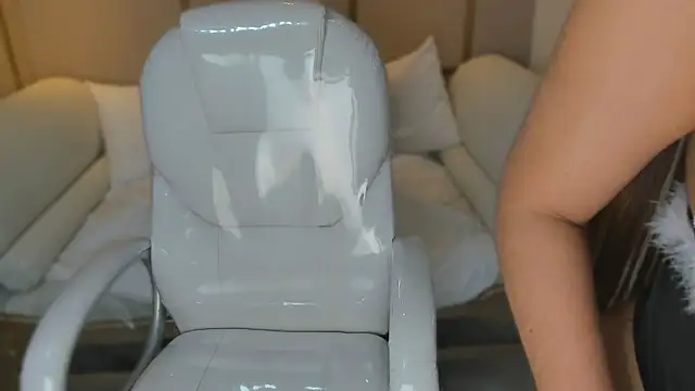 LisaLain's cam snapshot