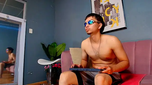 Derek_freeman's cam snapshot