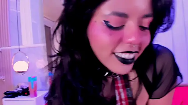 ivannabellini live sex cam