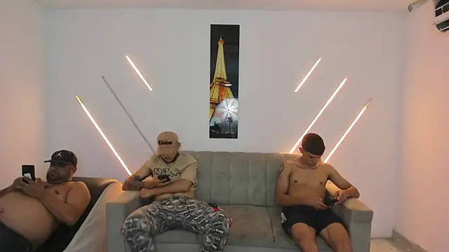 brutal_sex_room2k's cam snapshot