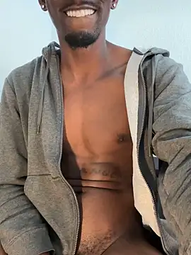 ColdAssXav93 live sex cam