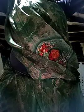 Queen_chayna's cam snapshot