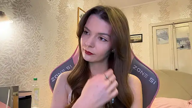 GayleLuu live sex cam