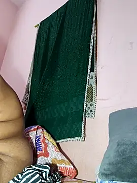 Pujapujat's cam snapshot