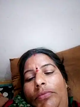 Suhani_hot12's cam snapshot