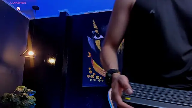 Julian_Mercier live sex cam