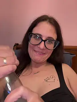 NataKitten live sex cam