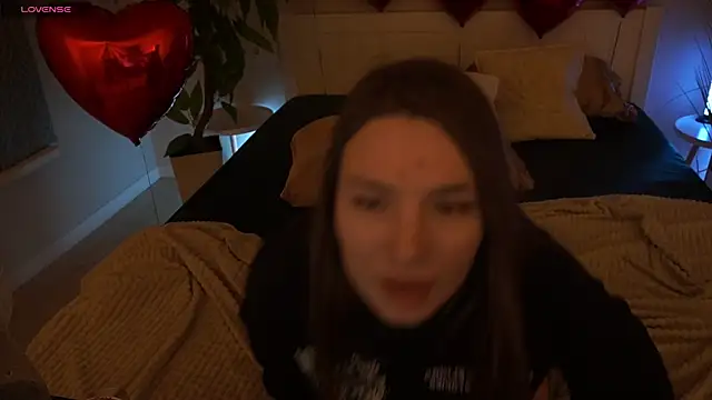 IceDanielles live sex cam