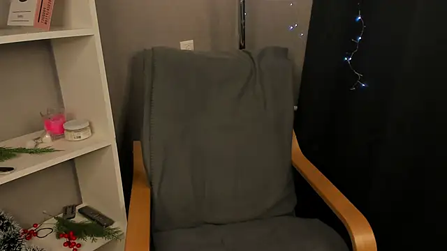 NightGloss's cam snapshot