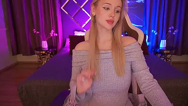 LylaYeess's cam snapshot