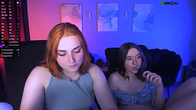 casey_meow_'s cam snapshot