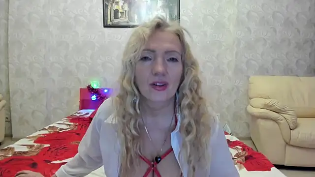 TrueFoxyyy's cam snapshot