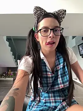 l0lita_sweet live sex cam