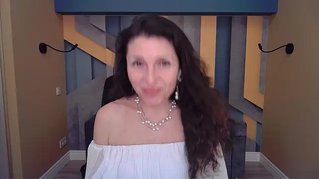 EllaLong's cam snapshot